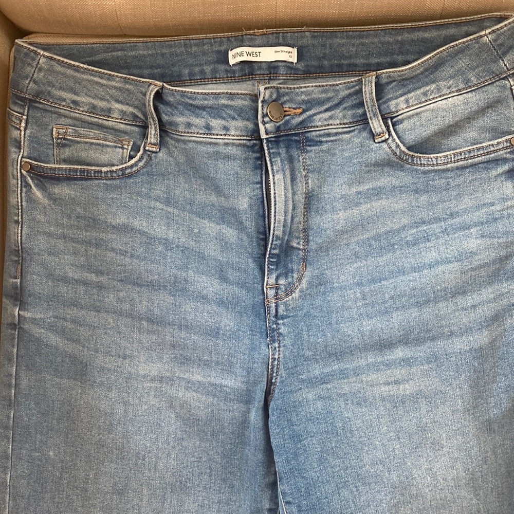 Women’s Nine West stretch, Slim Straight jeans. Size 12.